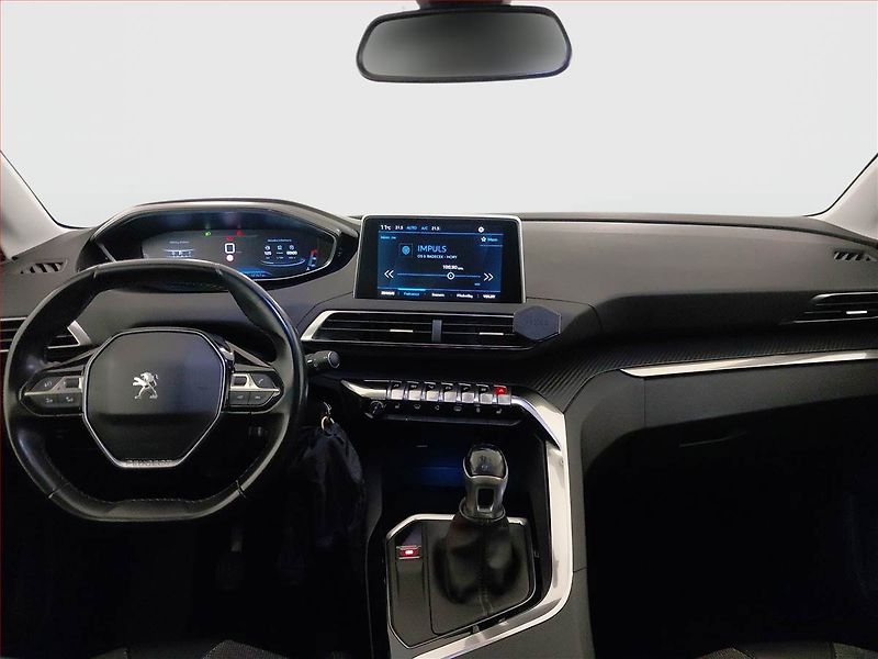 Peugeot 5008 (2020) 1.5 BlueHDi, 7 míst - fotka 8 z 19
