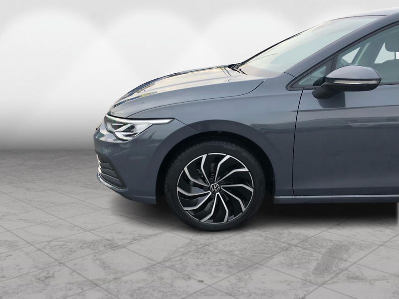 Volkswagen Golf 1.5 TSi LIFE - fotka 10 z 27