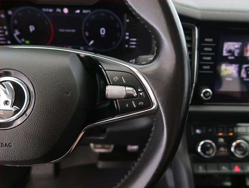Škoda Kodiaq (2022) Style 2.0 TSI, digi klima - fotka 24 z 29