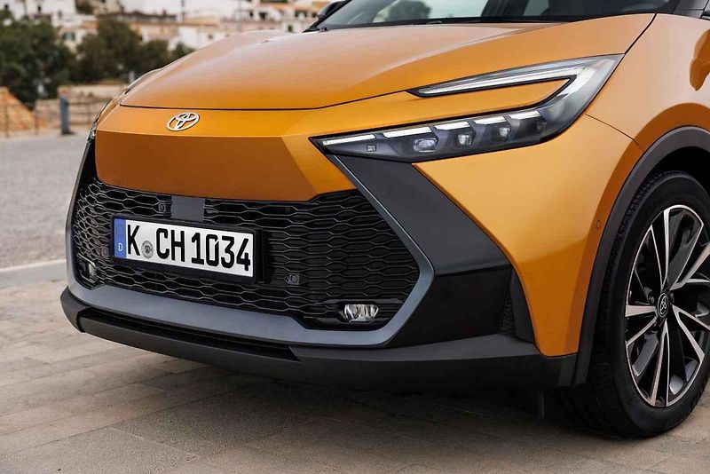 První novinářské jízdy s novou Toyotou C-HR se konaly na španělském ostrově Ibiza.