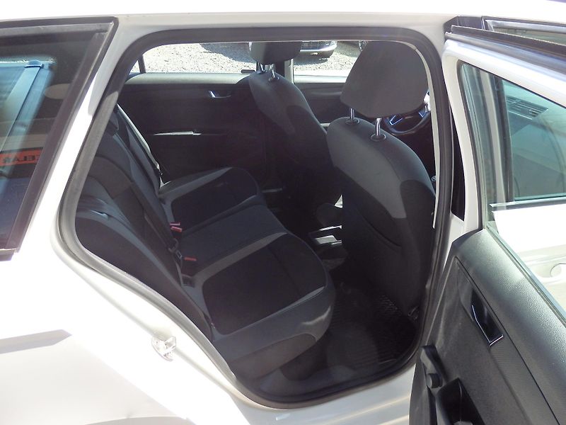 Škoda Fabia 1.0 MPI 55 kW KLIMA, CNG - fotka 10 z 16