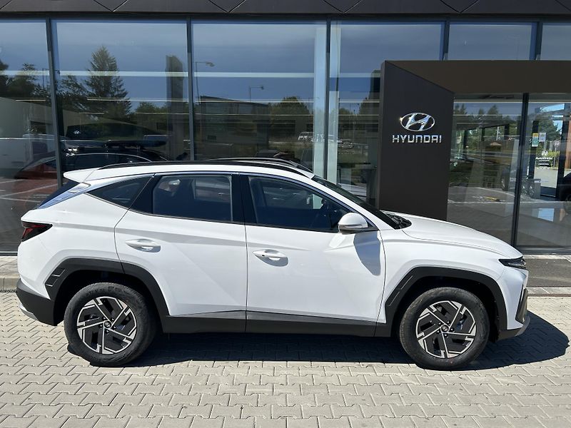 Hyundai Tucson 25 1,6 TGDI DCT SMART SP - fotka 3 z 31