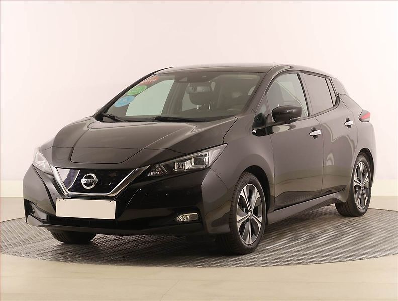 Nissan Leaf (2021) 40 kWh, SoH 91%, Automat - fotka 2 z 25