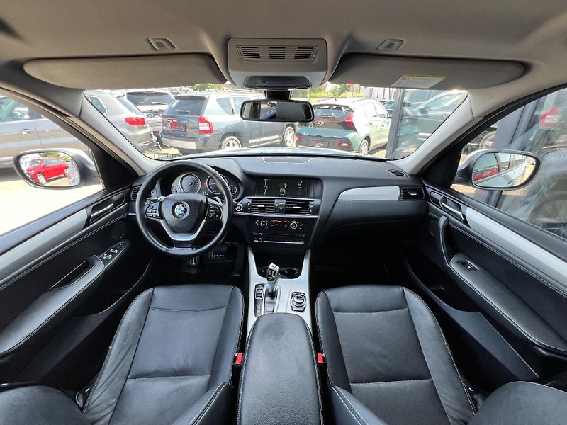 BMW X3 xDrive 20D AUTOMAT TEMPOMAT  - fotka 15 z 37