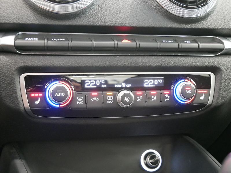 Audi A3 - fotka 22 z 25