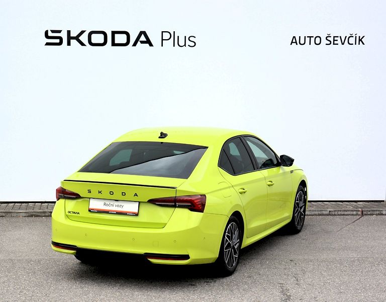 Škoda Octavia (2025) 1.5 TSI 110 KW MILD-HYBRID 7-s - fotka 2 z 29