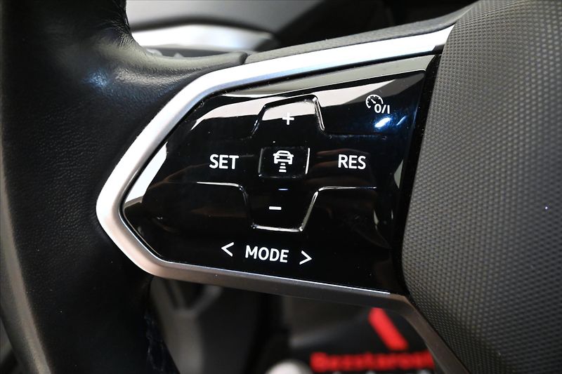 Volkswagen ID.4 Pro Performance 150kW 77 kWh Z - fotka 22 z 30
