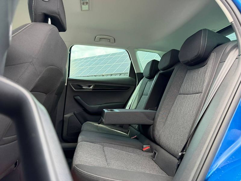 Škoda Karoq Style Plus 2,0 TDI 110 kW 6° M - fotka 8 z 26