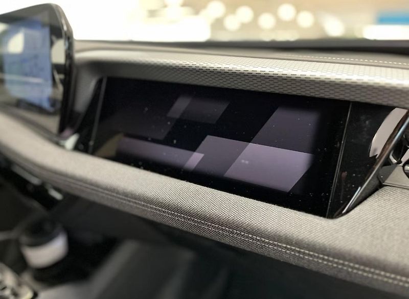 Audi A6 Avant e-tron Q 360k Tech Pro Vzduch - fotka 12 z 16