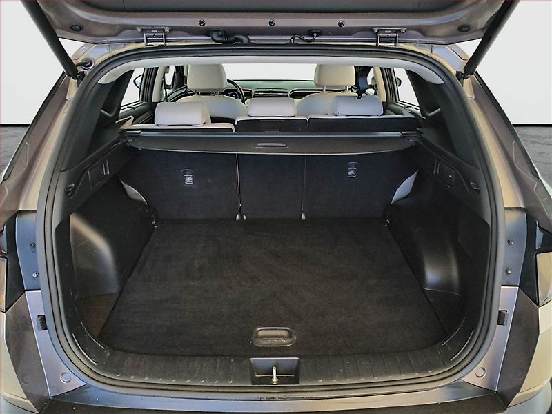 Hyundai Tucson (2023) Premium 1.6 T-GDI 48V MHEV - fotka 14 z 20