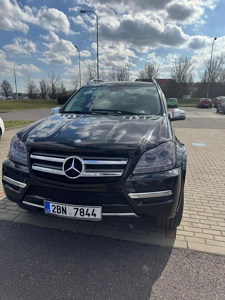Mercedes-Benz GL (2011) Mercedes-Benz GL 350 CDI  - fotografie inzerátu