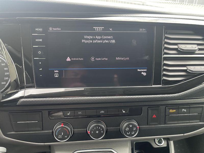 Volkswagen Transporter (2021) T6.1 2.0 TDI 110 kW - fotka 16 z 23