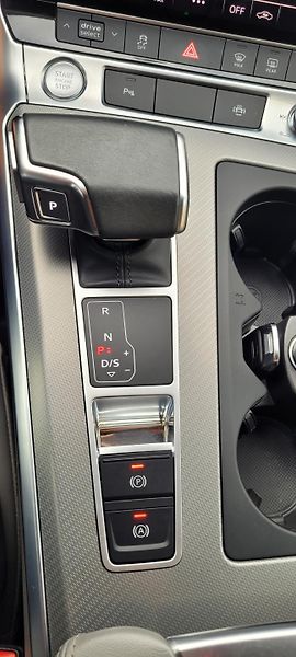 Audi A6 Allroad (2020) Avant sport 50 3,0TDi 210kW4x4 - fotka 39 z 55