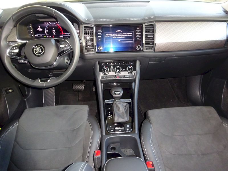 Škoda Kodiaq (2023) STYLE PLUS 4X4 TD 110/2.0 A7A - fotka 7 z 25