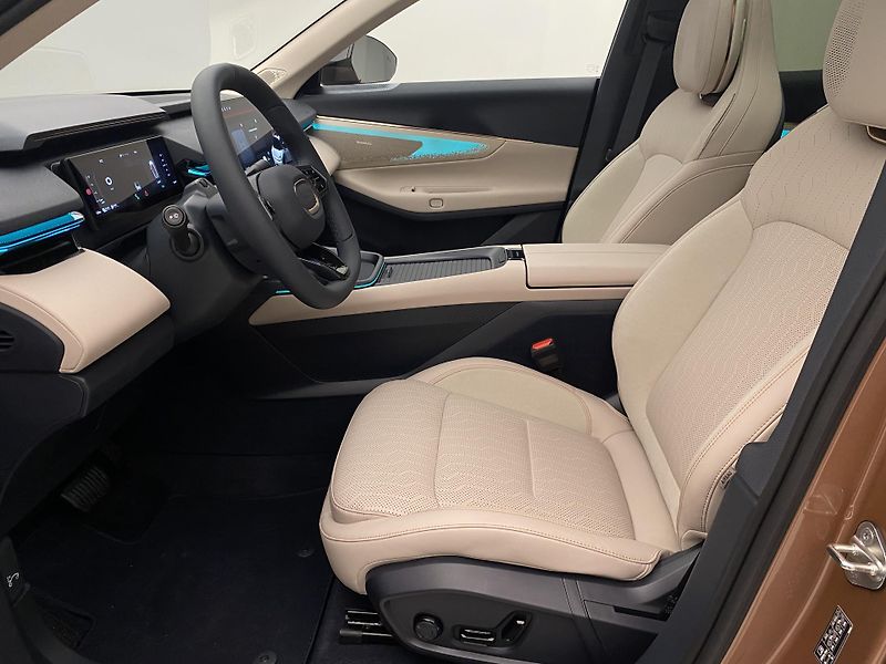 Lynk & Co 08 (2025) MORE PHEV - fotka 3 z 68