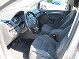Volkswagen Touran (2011) 2.0TDI 7 míst  - náhled 24