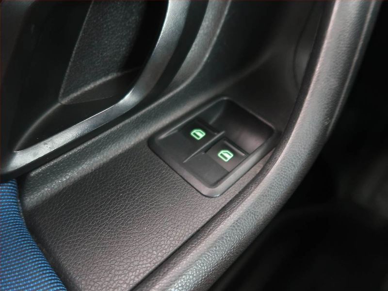 Škoda Fabia (2012) 1.2 TSI, Tempomat - fotka 18 z 18