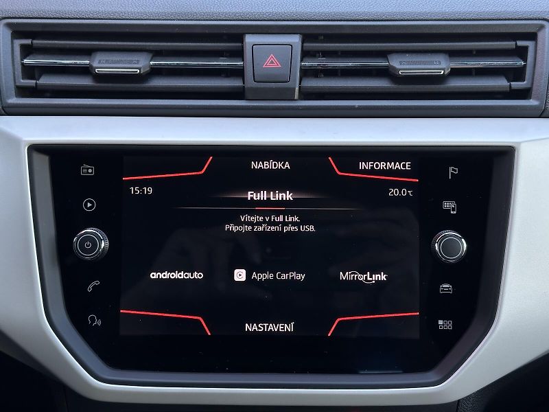 Seat Arona Color Concept 1.0TSi Xcellence - fotka 27 z 39