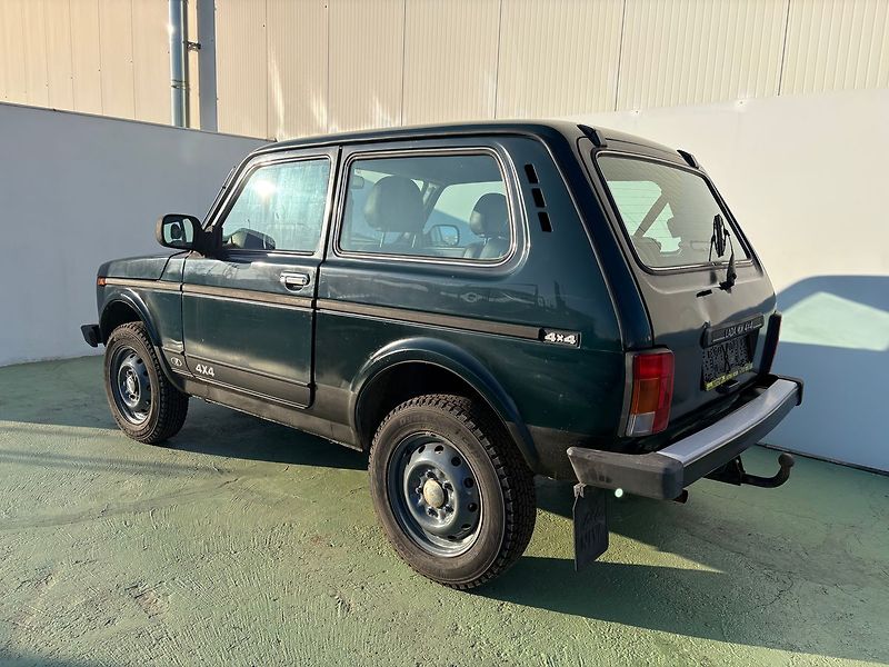 Lada Niva 1.7, 61kW, 4x4, Tažné - fotka 4 z 18
