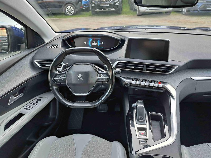 Peugeot 3008 (2020) 1,2 PT  EAT8 LED  ALLURE  NAVI - fotka 15 z 19