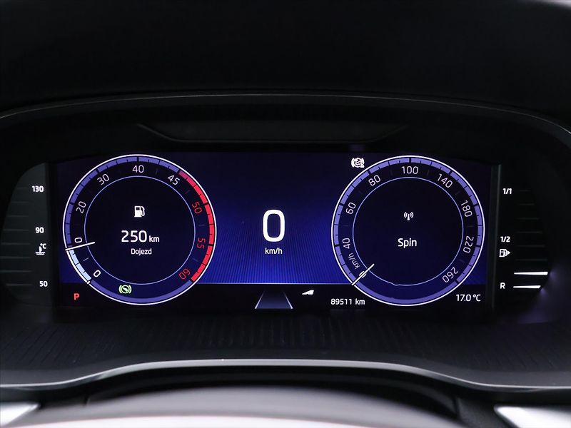 Škoda Octavia 2,0 TDI DSG Style Matrix DPH - fotka 17 z 34