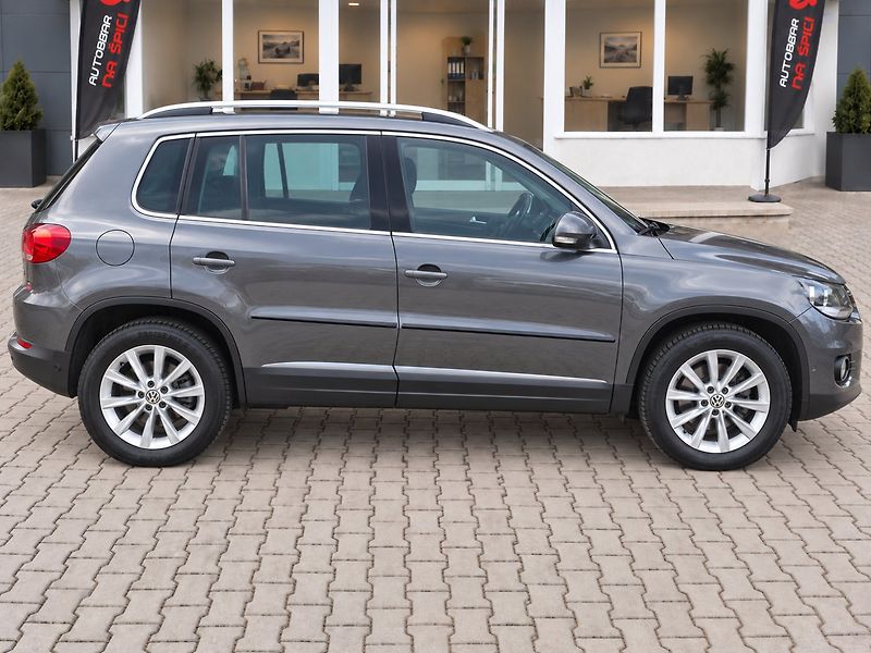 Volkswagen Tiguan (2014) 2.0TDI 103kW 6MAN - fotka 9 z 47