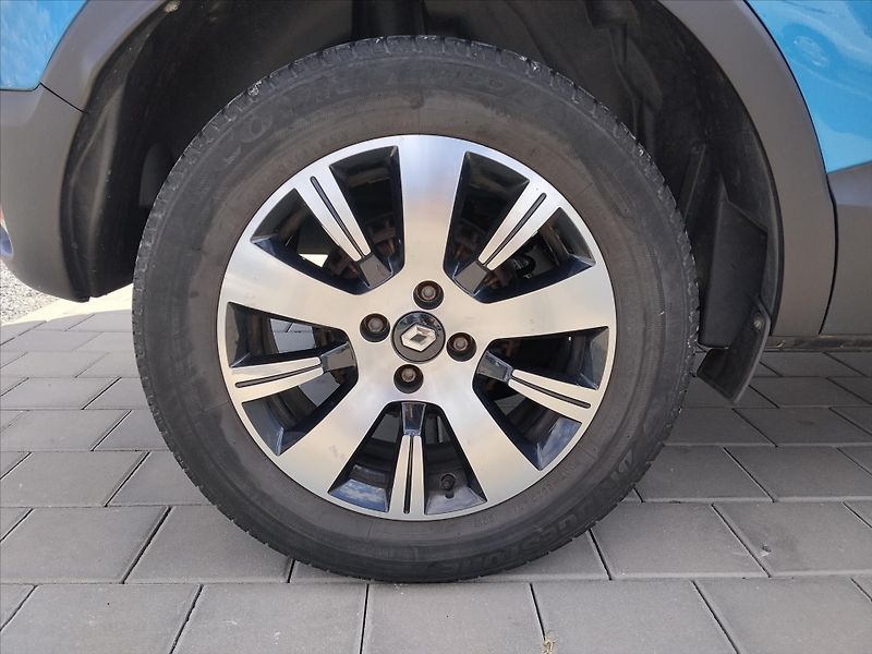Renault Captur 1,2   1.2TCe 87Kw, Automat - fotka 25 z 26