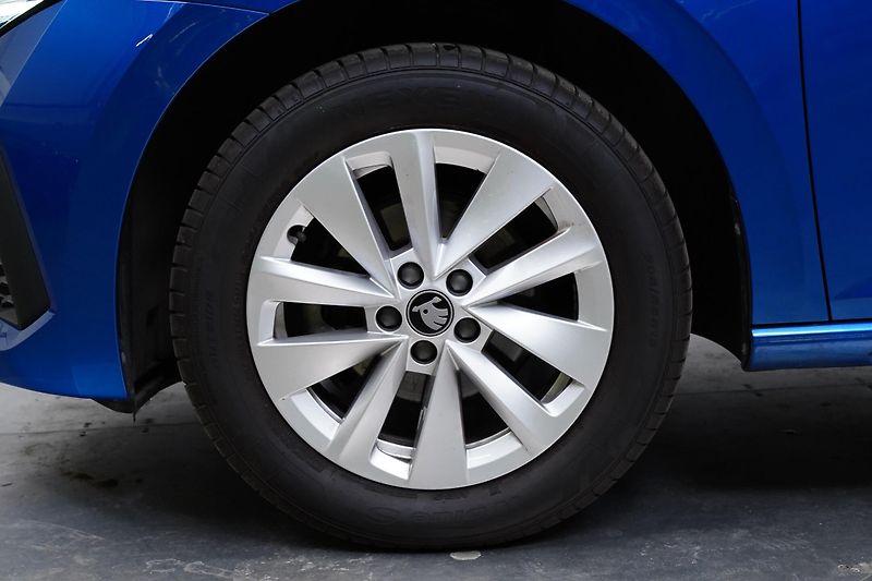Škoda Scala - fotka 10 z 31