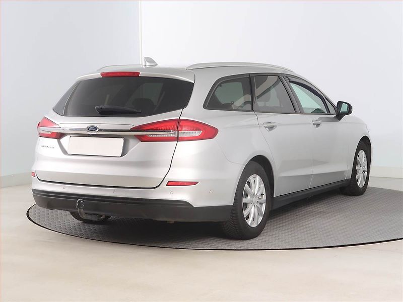 Ford Mondeo (2020) 2.0 EcoBlue, Navi, Tempomat - fotka 5 z 16