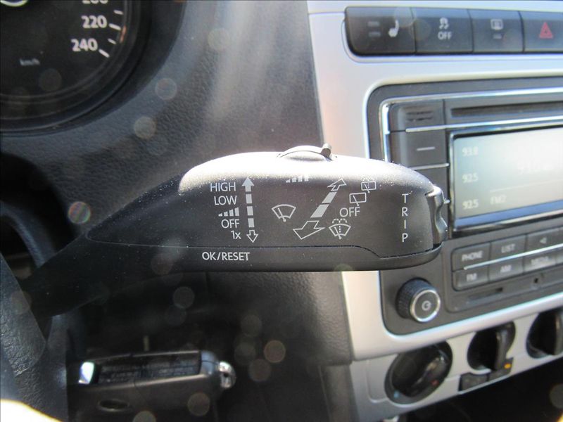 Volkswagen Polo 1,6 TDI 66kW Match - fotka 19 z 31