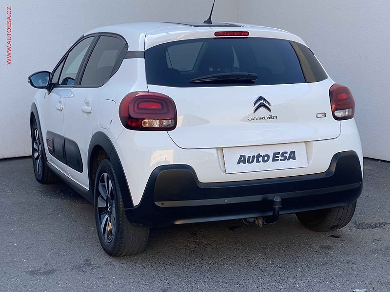 Citroën C3 (2021) 1.2PT, 2.maj,ČR, Navi - fotka 6 z 17