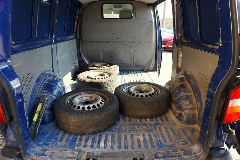 Volkswagen Transporter (2004) 1,9 TDI 63 kW - fotka 14 z 22
