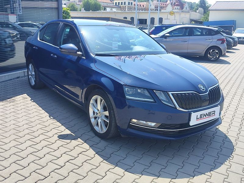 Škoda Octavia 2.0 TDI/110kW Style 4x4 - fotka 3 z 31