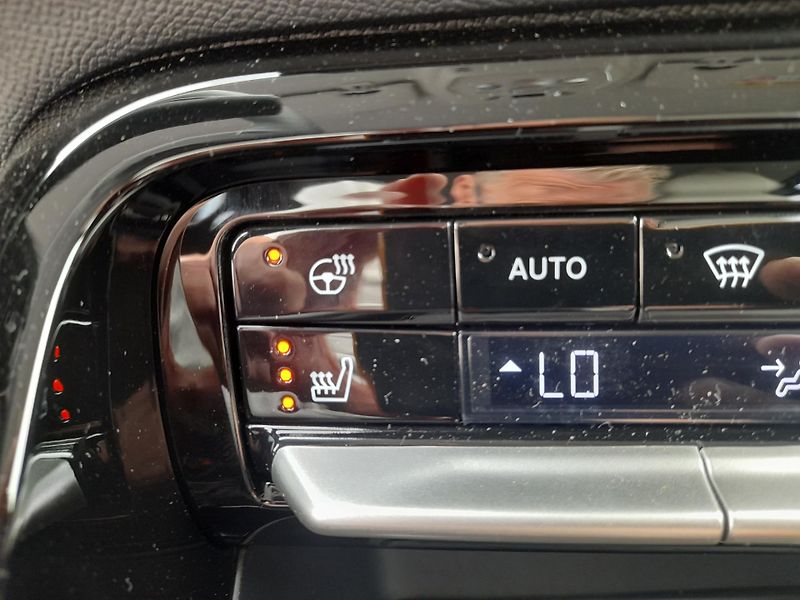 Citroën C3 Aircross (2026) MAX Hybrid 145k Automatic - fotka 40 z 64
