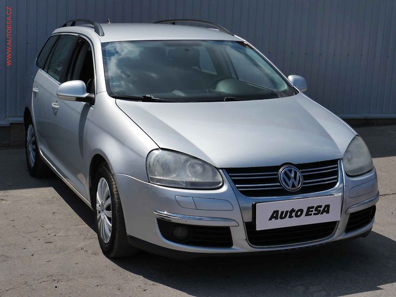 Volkswagen Golf (2009) 1.9 TDi, ČR, AC, výhřev sed - fotografie inzerátu