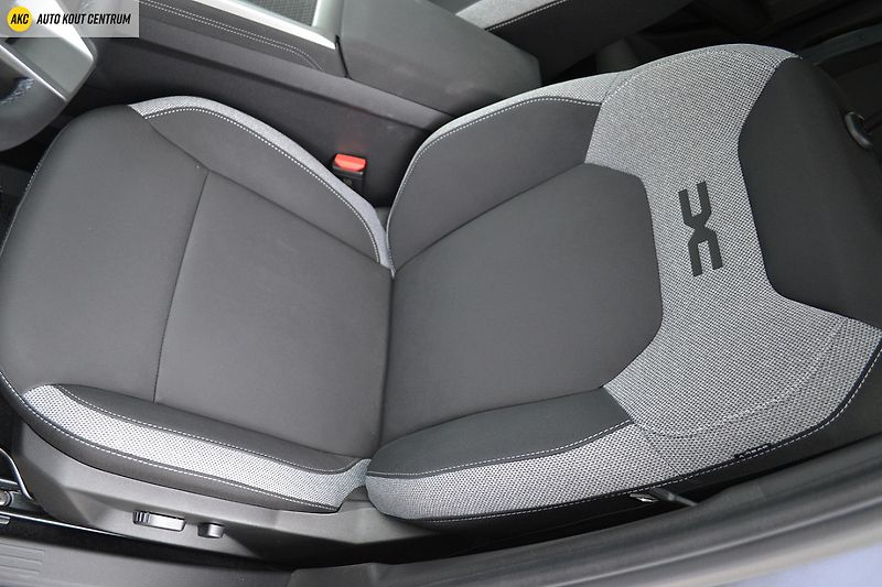 Dacia Bigster JOURNEY HYBRID 155 - fotka 25 z 61