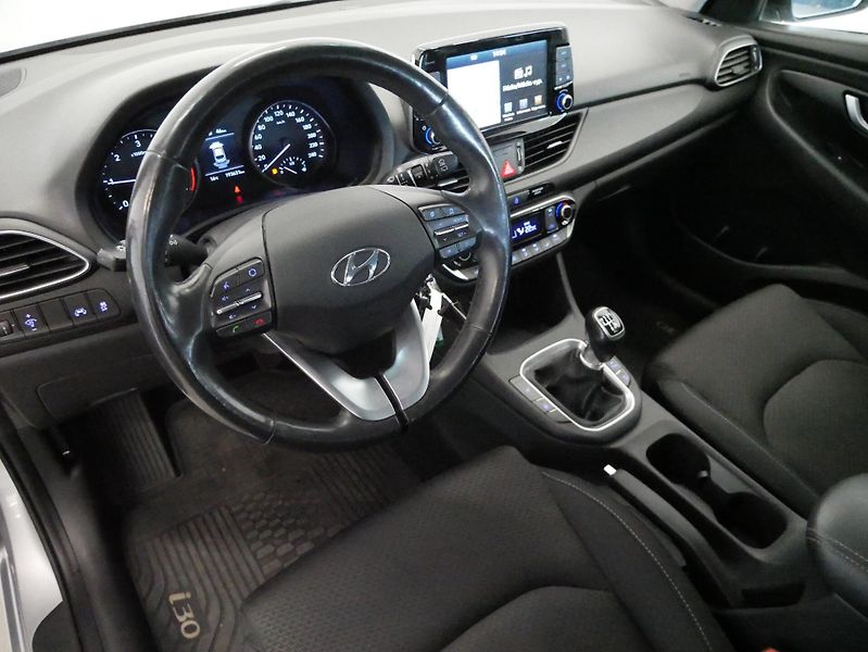 Hyundai i30 - fotka 5 z 6