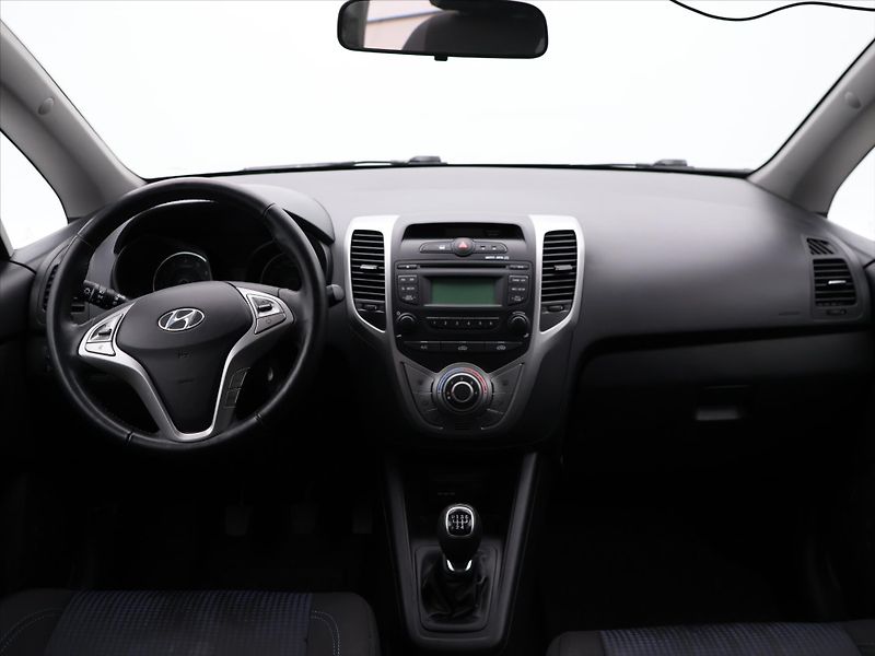 Hyundai ix20 1,4 I 66KW CZ KLIMA - fotka 17 z 24
