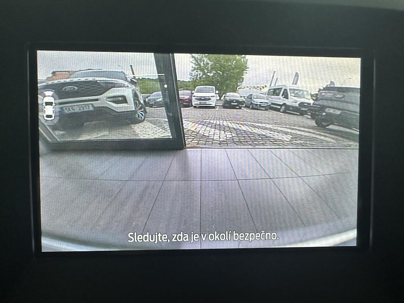 Ford Galaxy Titanium 2.5i HEV 190k aut. - fotka 29 z 33