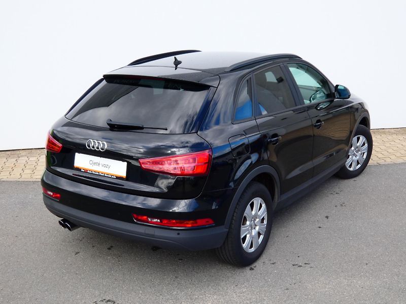 Audi Q3 (2015) 1,4 TFSI 110KW - fotka 10 z 30