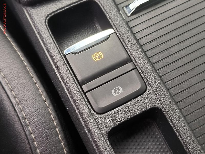Škoda Octavia (2020) 2.0TDi, Style, DSG - fotka 18 z 26