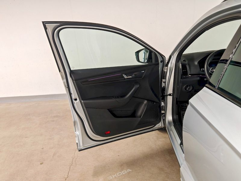 Škoda Karoq (2025) 1.5 TSI 110 kW DSG Sportline - fotka 21 z 32