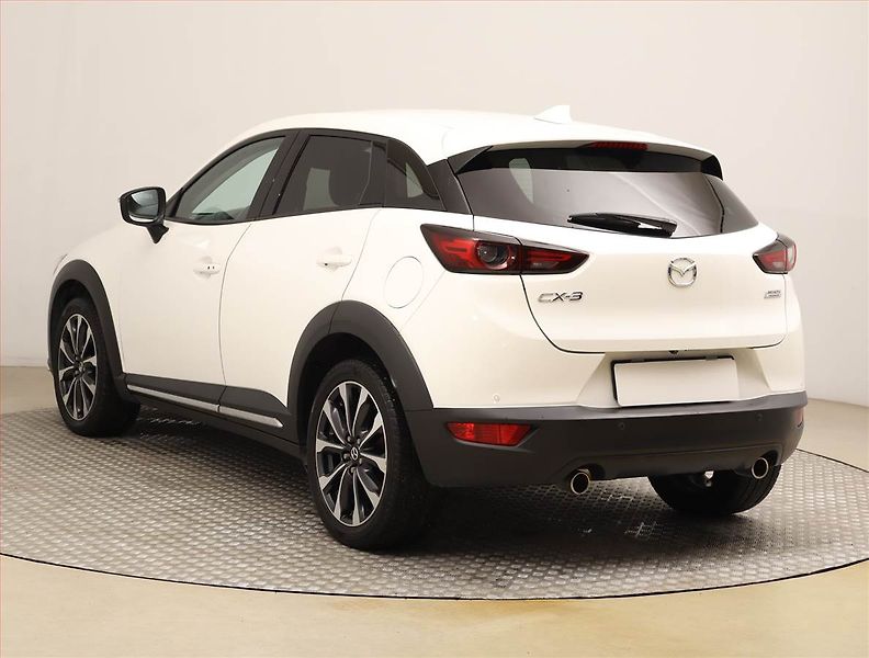 Mazda CX-3 (2020) 2.0 Skyactiv-G, Automat - fotka 4 z 20