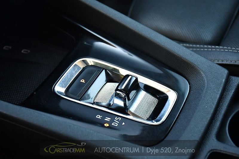 Škoda Octavia 2.0TDi 110kW DSG  - fotka 35 z 54