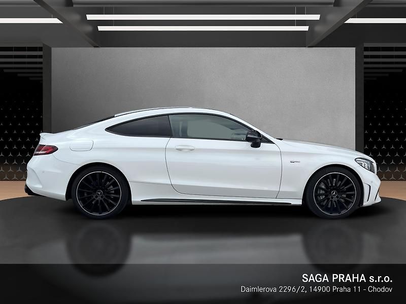 Mercedes-Benz Třídy C C-Třída Mercedes-AMG 43 4MATIC - fotka 3 z 21