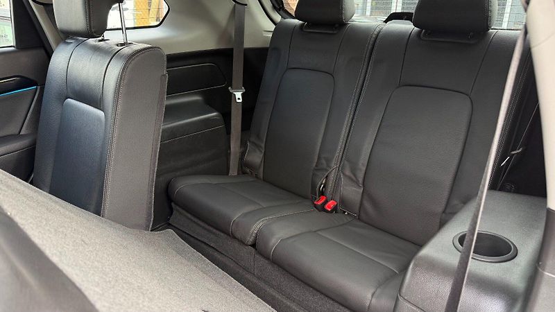 Chevrolet Captiva (2012) 2.2D 135kW *A/T*7míst*Servis* - fotka 17 z 23