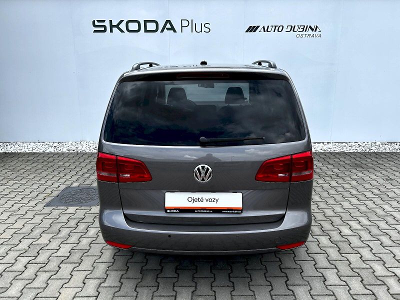 Volkswagen Touran (2011) 2.0 TDI 103kW DPF MP6 Comfortl - fotka 6 z 27