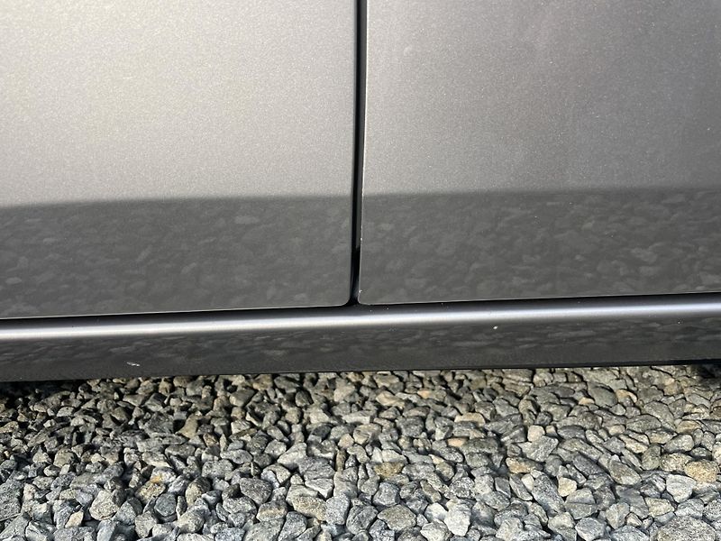 Toyota Auris 1.8i 16v HYBRID AUT NAVI CAM!! - fotka 46 z 166