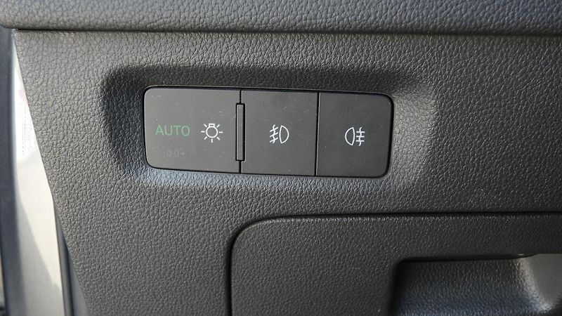 Škoda Octavia 2,0 TDI 85kW Fresh - fotka 10 z 23