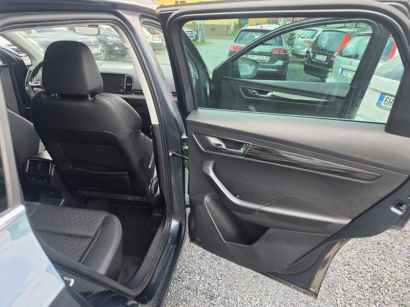 Škoda Karoq 1.5 TSI Navi Kamera TZ  - fotka 18 z 27